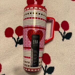 BNIB Brumate Love On Lock- Bistro Tile 40 Oz Era MINOR Flaws shown in pictures